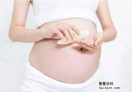孕妈妈宜经常进行手部和胃部护理