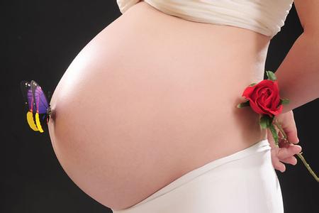 妊娠子宫扭转的临床现象与体征有哪些?