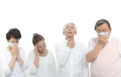 老年人患上慢性支气管炎该如何进行自我治疗？