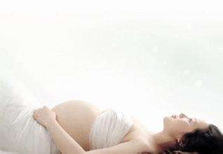是什么造成了女性宫外孕的发生