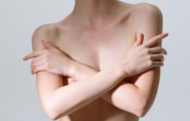 女性乳腺纤维瘤是如何形成的
