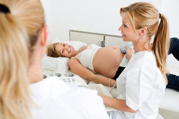 女性早孕检查要注意哪些事项?