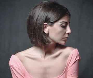 乳房刺痛的病理原因有什么?