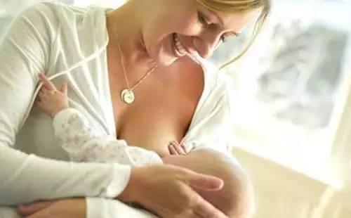 哺乳期女性该如何治疗乳腺炎 根据病情入手
