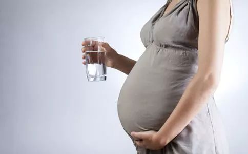天府新怀孕5个月打胎的危害有哪些？
