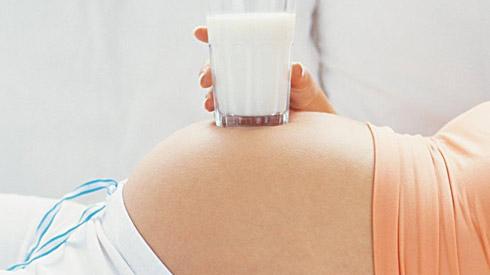 孕妇需要喝奶粉吗？有哪些注意事项